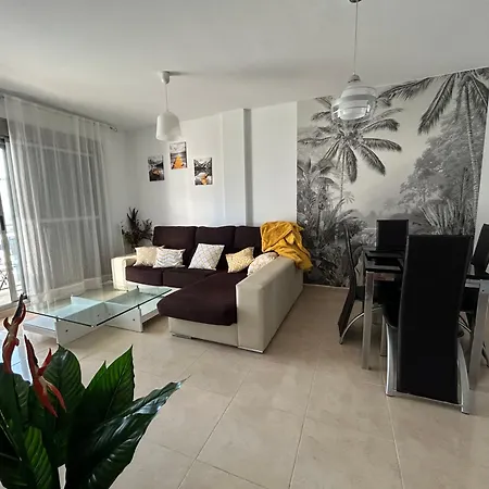 Oliva Nova-amplio Con Gran Terraza Appartement